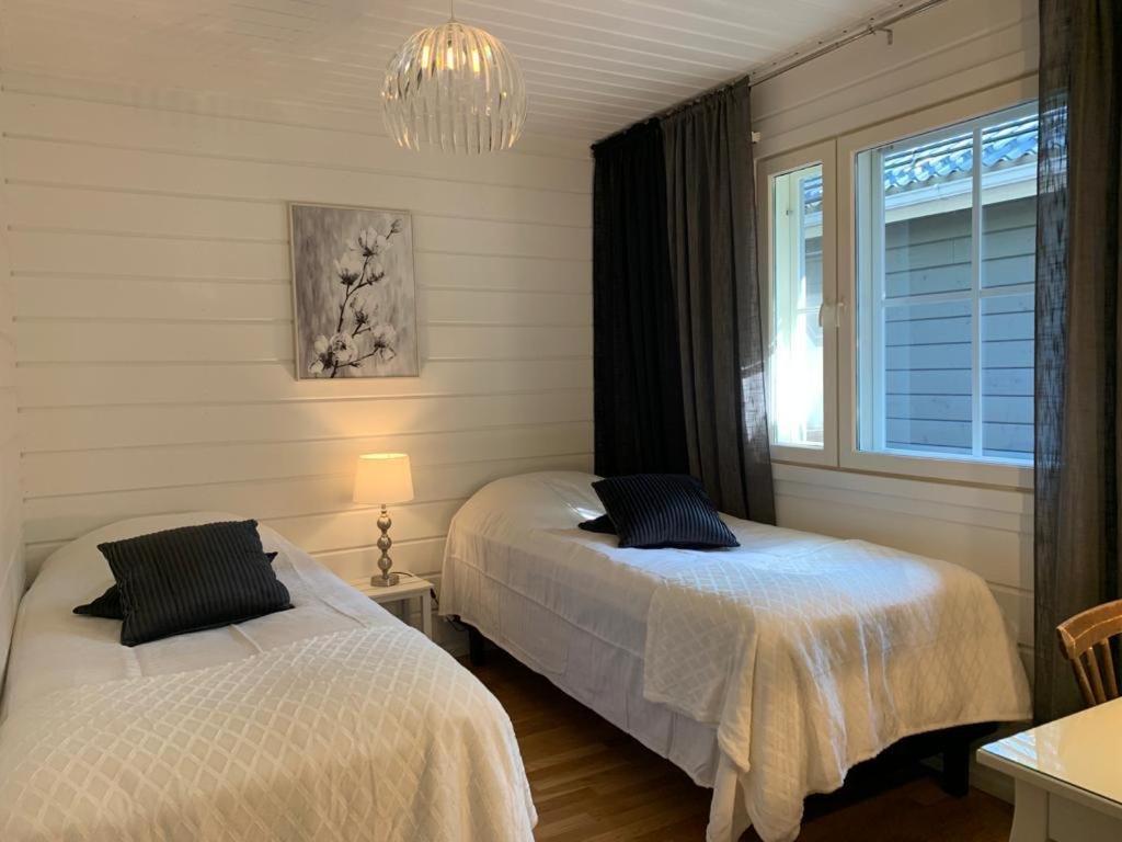 Elegant Villa On The Shore Of Lake Saimaa 拉彭兰塔 外观 照片